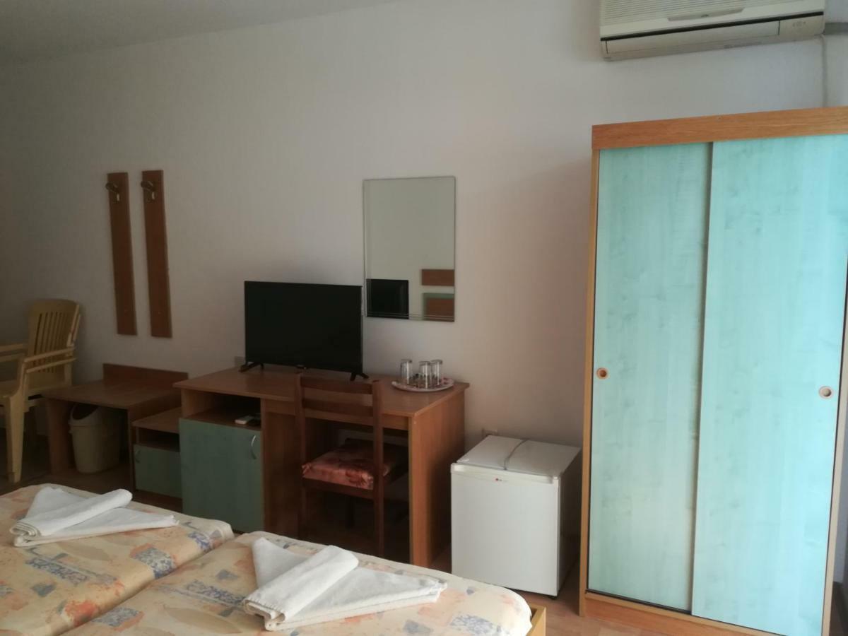 Hotel Diva Ράβντα Εξωτερικό φωτογραφία